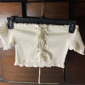 White off the shoulders crop top
